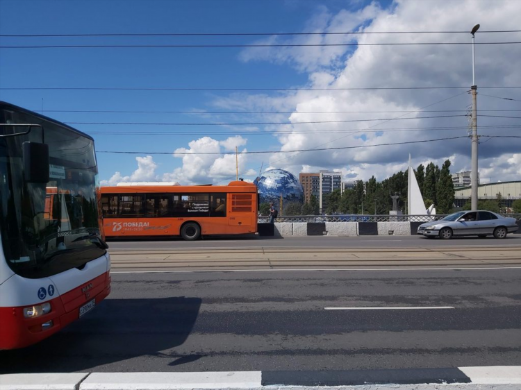 Где едет автобус калининград
