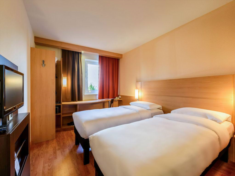 Гостиница ibis калининград