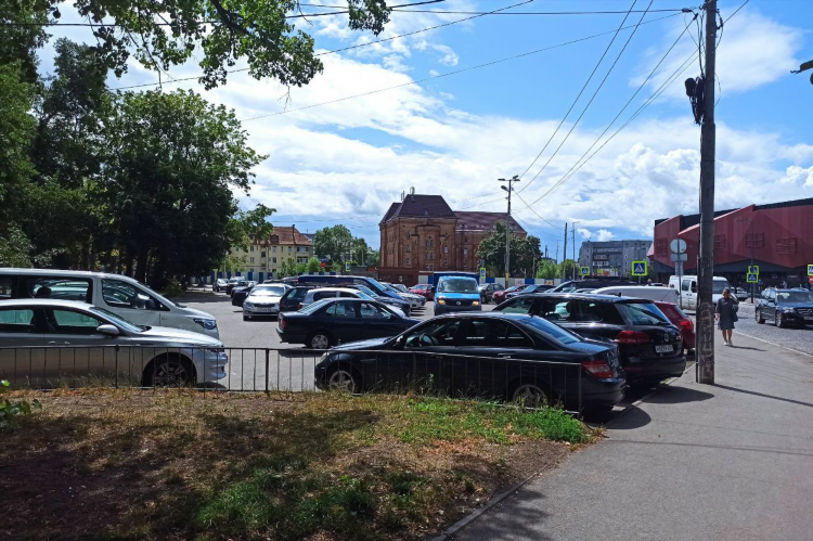 Парковка калининград