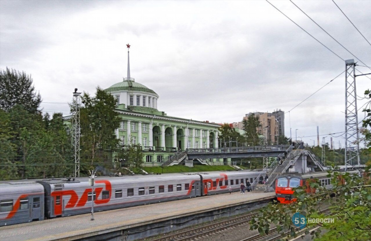 Расстояние от калининграда до мурманска