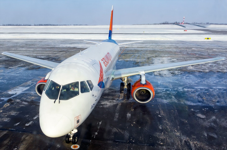 Самолет мурманск калининград